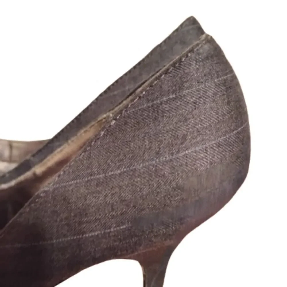 Rampage Gray Pinstripe Pointed Toe Heels Pumps Office Career Size 9 - Picture 5 of 9